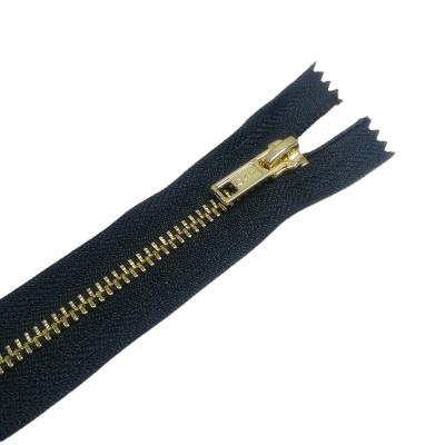 China New Product Simplicity Nickel Free Cheap Teeth Run Smoothly Universal Metal Zipper for sale