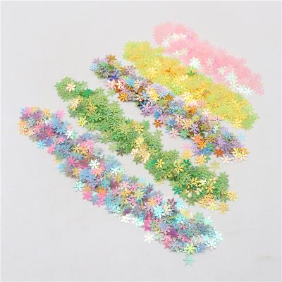 China Viable Fashion Selling 9mm Sequins Decorations Glitter Christmas Snow Sequin Flower Glitter Craft DIY Sequins Craft Snowflake Loose Trim for sale