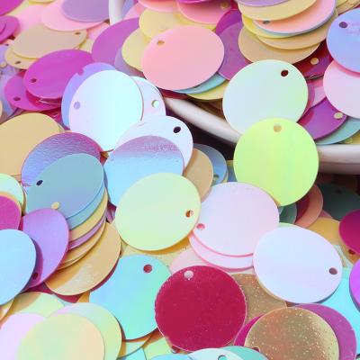 China Factory Viable Large Direct Sales 15mm Loose Flat Round PVC Sequins Sequin Meterial With Hole Side Sequin Craft Sewing Accessories for sale