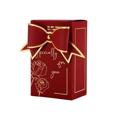 China Recycled Materials Wedding Paper Boxes With Bow Knot Packaging Gift Box Chocolates For Baby Shower Party for sale