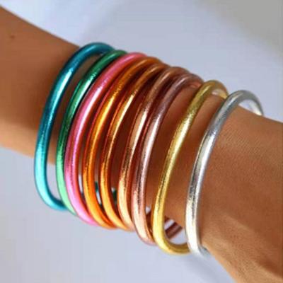 China Lucky Silicone Women Bangles Fashion Jewelry wholesale FASHIONABLE Jelly Bangle Minimalist Colorful Shiny Bracelet for sale