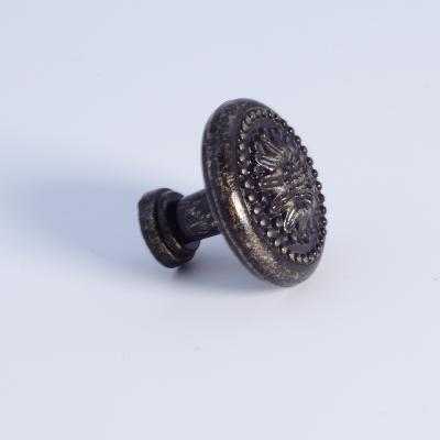 China 2021 new fashion brass hardware zinc hardware classic wholesale cabinet knobs, brass cabinet knobs for sale