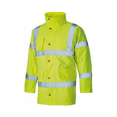 China 2021 waterproof waterproof men polyester rain coat manufacturers for sale