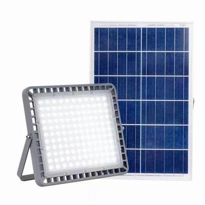 China Garden Aluminum Garden Light with Solar Powered for Garden for sale