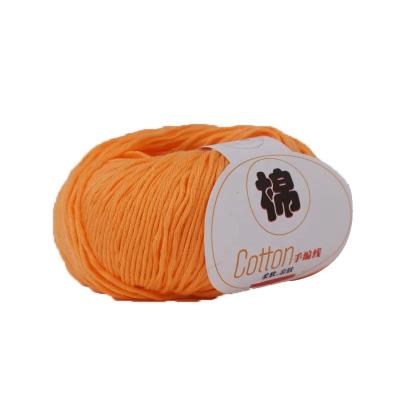 China Lightweight 100% Cotton Anti-Static Soft Hand Knitting Crochet Yarn For Hand Knitting DIY Crochet Yarn for sale