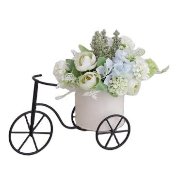 China The Pastoral wholesale white metal factory bicycle designed potty rack for sale for sale