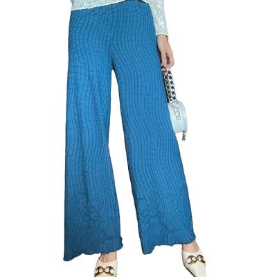 China Casual Style Breathable Popular Female Wide Pleated Summer Fashion Comfortable Loose Pants for sale