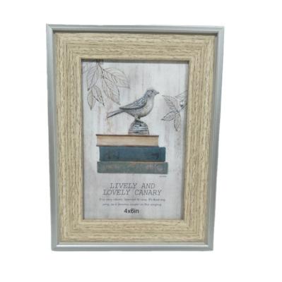 China Environmental Friendly Hot Selling Customized High Quality RESIN Photo Frame Pastoral Style Resin Photo Frame For Photography for sale