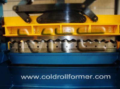 China Corrugated Roofing Sheet Forming Machine for sale