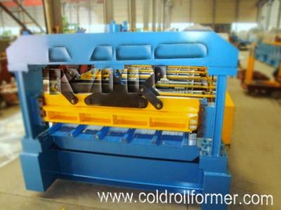 China Trapezoidal Roofing Sheet Forming Machine for sale