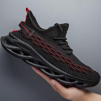 China China Low Price New Model Shoes Sneaker Sport Comfortable Walking Shoe Lovers' Leisure Shoes for sale