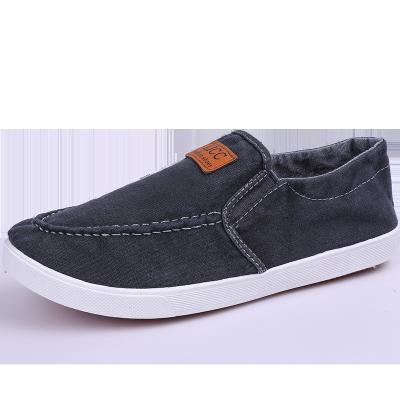 China Breathable Men Flat Casual Canvas Shoes Slip On Shoes For Man for sale