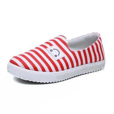 China Girls Latest Design Breathable Female Slip On Casual Guys Canvas Shoes Shoes For Student for sale