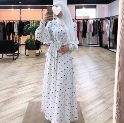 China Wholesale Plus Size Women's Dubai Print Abaya Maxi Dress kuwii 3004 2021 Summer White Muslim Abaya Dubai Long Dresses for sale