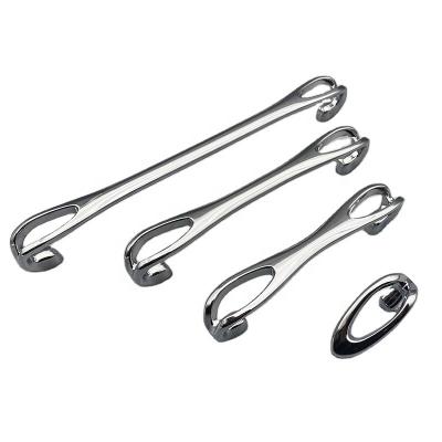 China Modern high quality kirsite modern chrome matte black Double-hole drawing cabinet handles cupboard handles kitchen hardware for sale