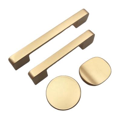 China Sand Style Zinc Series Drawer Handle Long Grain Single Hole Light Luxury Gold Aluminum Warm Double Grain Kitchen Pulls Cabinet Knobs for sale