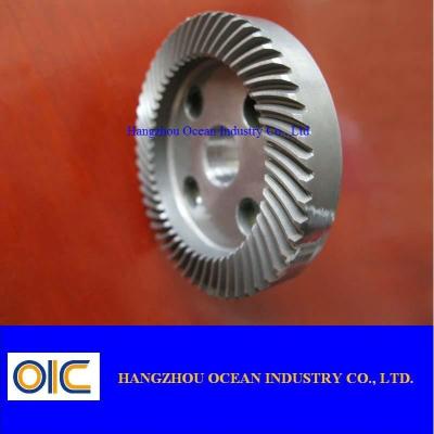 Cina 20° Pressure Angle Helical Bevel Gear Spiral Helical Gear Motor For Heavy-Duty And Precision Applications in vendita