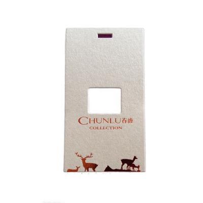 China Popular Paper White Luxury Clothing Eco - Friendly Sustainable Garment Hang Tag for sale