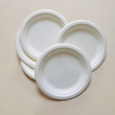 China 6 Zoll Rundes Einwegpapier Teller Zuckerrohr Zellstoff Papier Party Teller Kompostierbar 100% biologisch abbaubare Bagasse Teller zu verkaufen