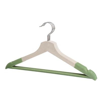 China 2021 contemporary new design velvet assembled on plastic hangers felt padded hanger plastic for sale