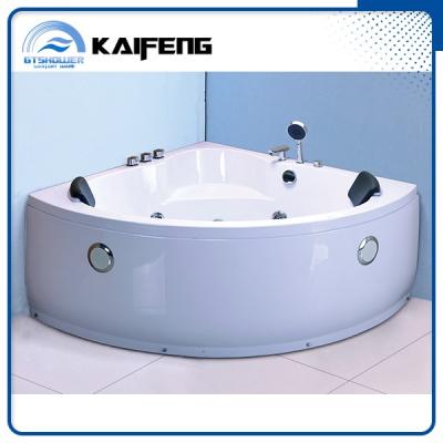 China Indoor Tub Self Cleaning Triangle Shaped Bathtub With Pillow for sale