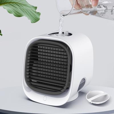 China Wholesale Cheap Portable Desktop Air Conditioner Strong Wind Desktop Fan Mini Hotel Air Humidifier Cooler USB Electric Fan for sale