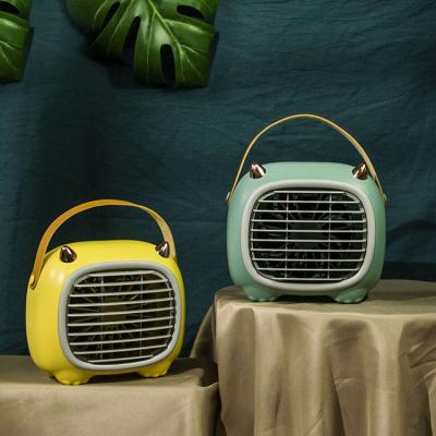 China 2021 New Technology Battery Mini USB Hotel Rechargeable Portable Air Conditioner Fan Water Cool Air Coolers for sale