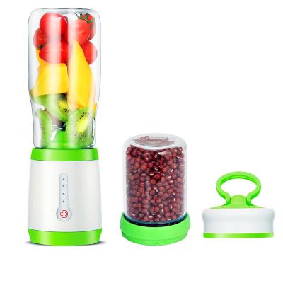 China Mini Multifunctional Filling Cup Juice Blender Portable Fruit Mixer Rechargeable Car USB Fruit Juicer for sale