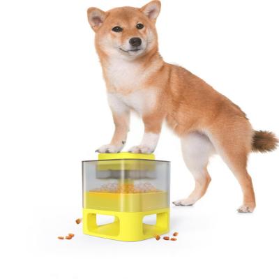 China Auto Automatic Dog Feeder Toys Funny Catapult Launcher Puzzle Toy For Pets Interactive Food Dispenser Treat Launcher Feeding Toy for sale