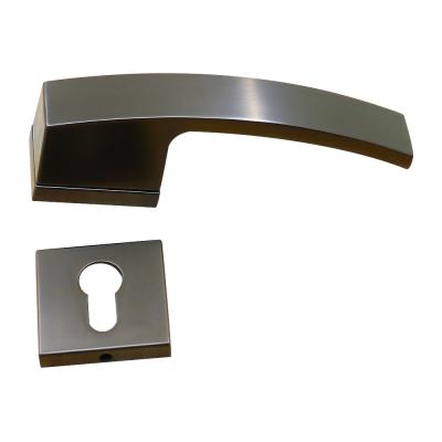 China Modern Black European Design Zamak Door Lever Handle Zinc Alloy Hardware for sale