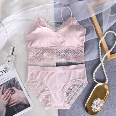 China Non-marking QUICK DRY Gathering Non-steel Ring Panties Cotton Bra Set Breathable Bag for sale