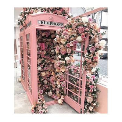 China Modern Display Pink Wedding Telephone Booth With Pink Flower Runner Wedding London Wedding Phone On Sale for sale