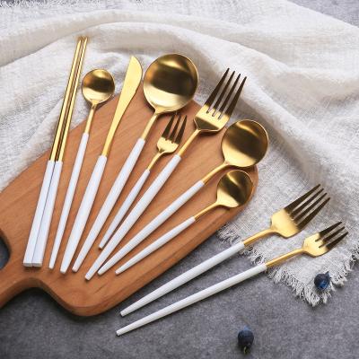 China 5pcs Rose Gold Tableware Set 304 Stainless Steel Disposable Cutlery Set Luxury Fork Teaspoon Knife Cutlery Set for sale