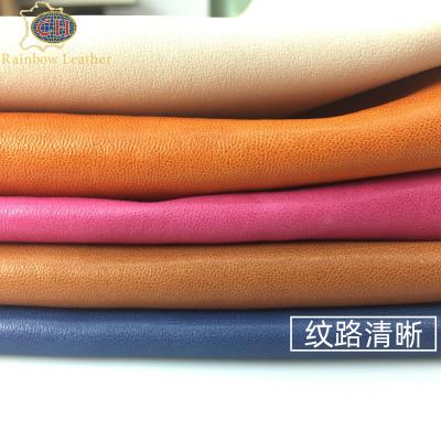 China Sustainable Vegetable Tanned Sheep Leather Ocean Blue For Making Shoes 1.0-1.2MM Thickness Genuine Leather for sale