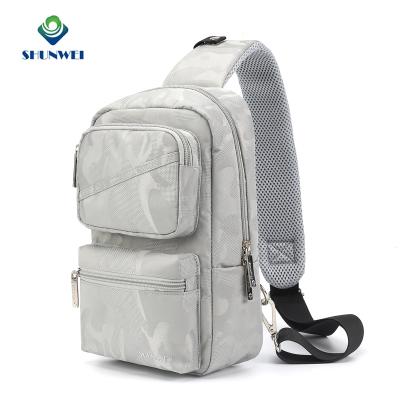 China Waterproof Ready To Ship New Arrival Factory Direct Padded Strap And Back Chest Bag For Man for sale