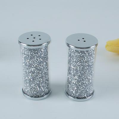 China Sustainable Plastic Food Grade Salt Shaker Kitchen Accessories Spice Bottle Jar for sale