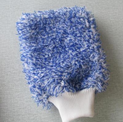 China Blue And White Microfiber Premium Car Wash Eco - Friendly Cleaning Glove for sale