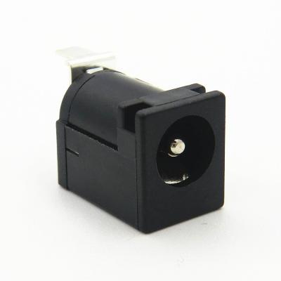 China audio & Video 3 Pin 5.5mm Through Hole Laptop Power DC Female Jack for sale