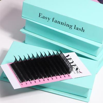 China Custom Royale Real Black Long Volume Eyelash Extensions Matte Easy Fanning Veyelash Natural Easy Eyelash Extension for sale