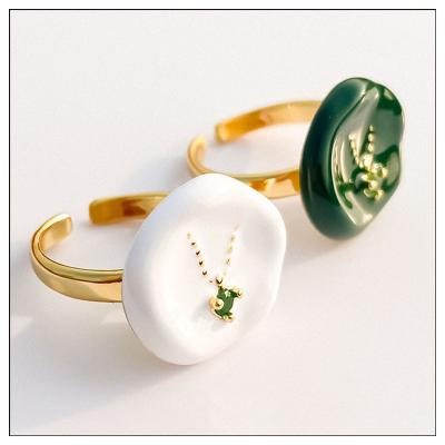 China Colorful Vintage Drop Oil Enamel Round Ring 18k Gold Plated Inlaid With Small Green Zircon Ring Jewelry For Women for sale