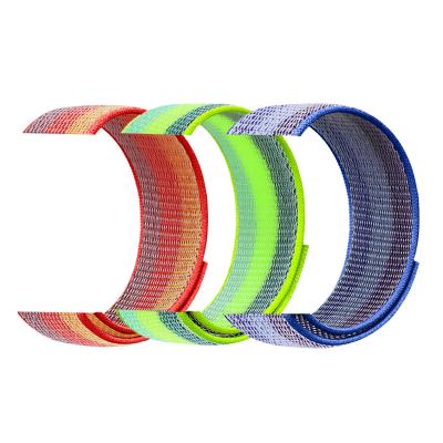 China Breathable Custom Sport Designers Nylon Striped Wrist Watch Bands Strap For Apple for sale