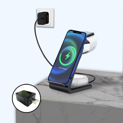 China Light weight 18w Fast Wireless Charging Station Cellphone Holder Fast Charging Multi Function Wireless Charger Stand for sale