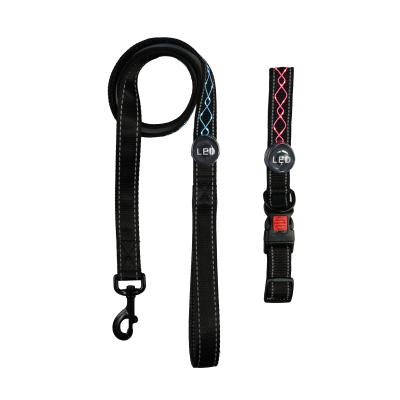 China Manufacturer Wholesale Customized Padded Rechargeable Led Dog Leash Pet Accessories Led Dog Collar for sale