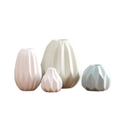 China Hot Selling Ceramic Flower Vase Popular Handmade Ceramic Vase Flower Vases for sale