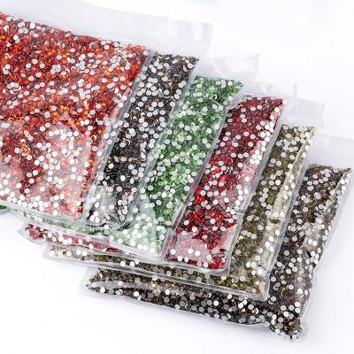 China Hot Sale Amazon Flatback Blingbling Colors 14400pcs Nail Art Rhinestone Bulk Glass Crystal Flatback Rhinestones For Nails for sale