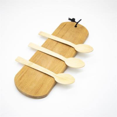 China Factory Price Sustainable Fruit Spoon Wooden Fruit Fork Spoon for sale