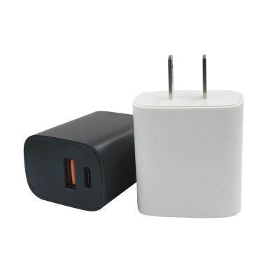 China QC3.0 Universal Mobile Phone PD Power Mobile Phone Wall Charger 18W Fast Type-C Adapter for sale