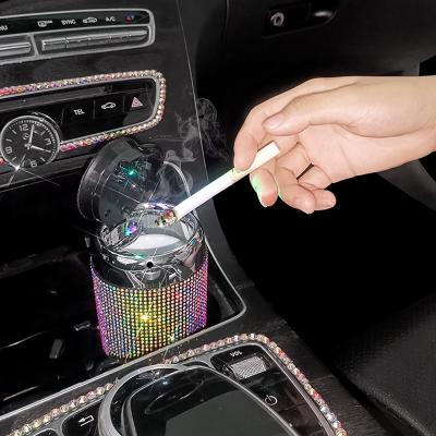 China Car-styling Crystal Diamond Car Storage Morden Diamond Ashtray With Blue Light Desktop Cigarette Ashtray Portable Auto Box Case for sale