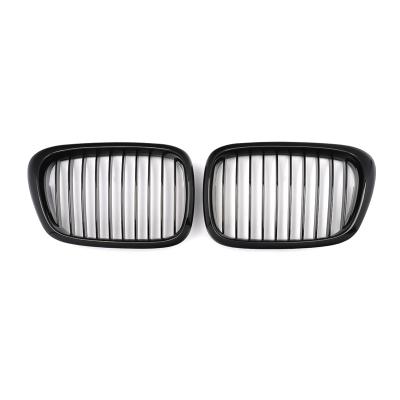 China ABS MagicKit Pair Gloss Black Front Kidney Grille Grill For BMW E39 5-Series Saloon M5 99-03 for sale