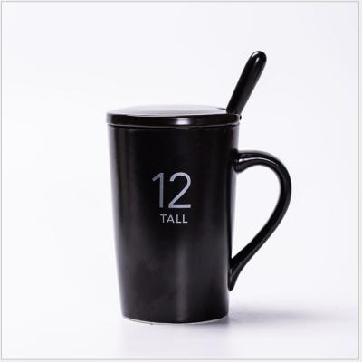 China Viable High Quality Ceramic Coffee Mug With Creative Mug Wooden Ceramic Spoon Handle Personality Mug for sale